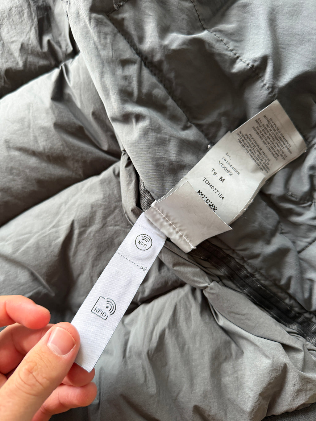 Stone Island Seamless Tunnel Nylon Down Jacket