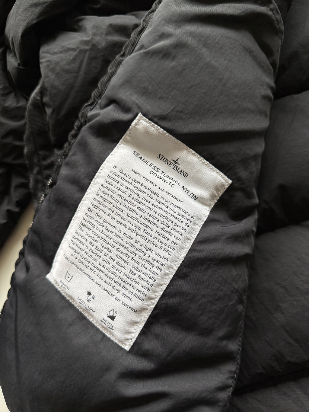 Stone Island Seamless Tunnel Down Jacket