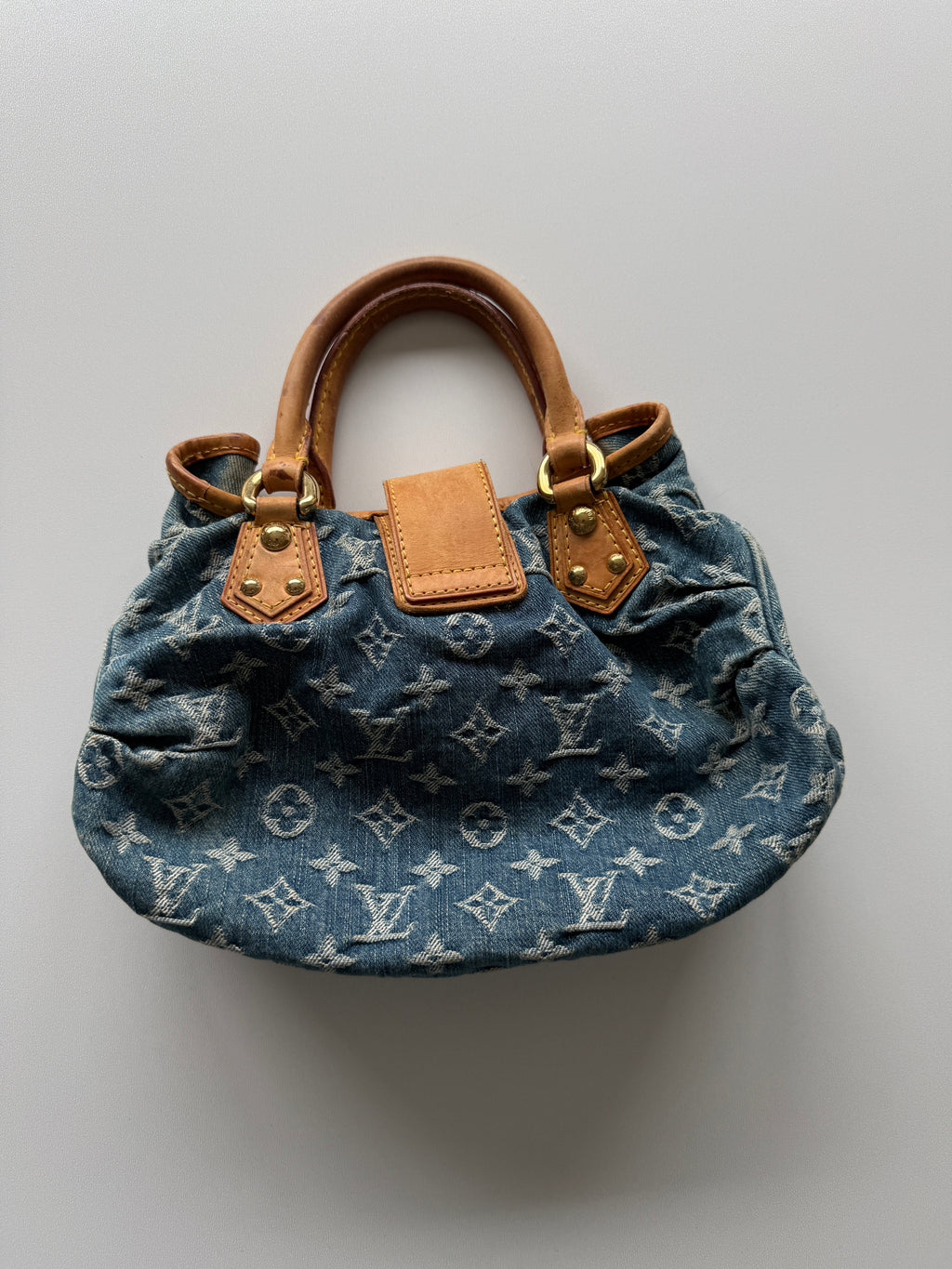 Louis Vuitton Pleaty Bag