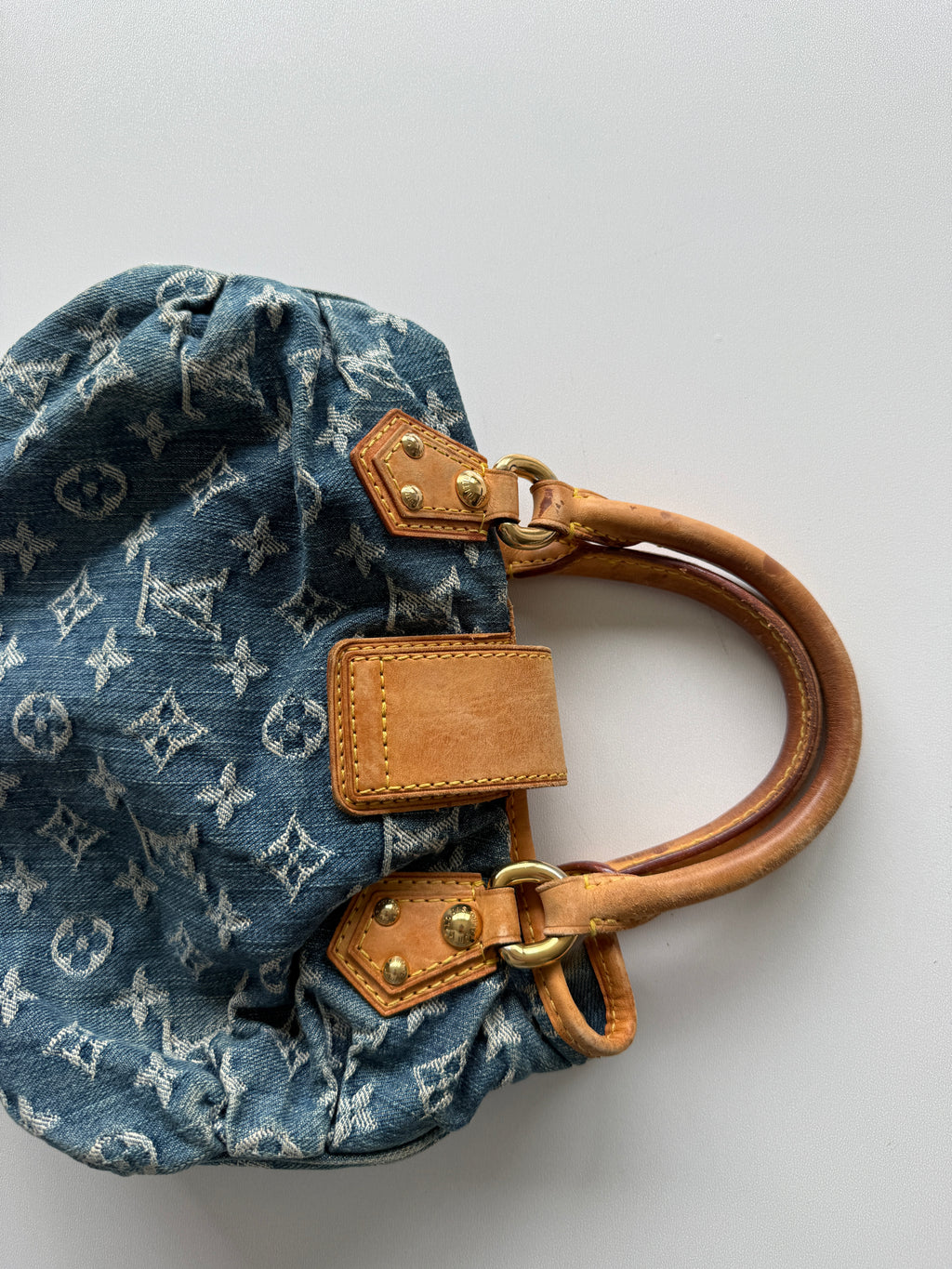 Louis Vuitton Pleaty Bag