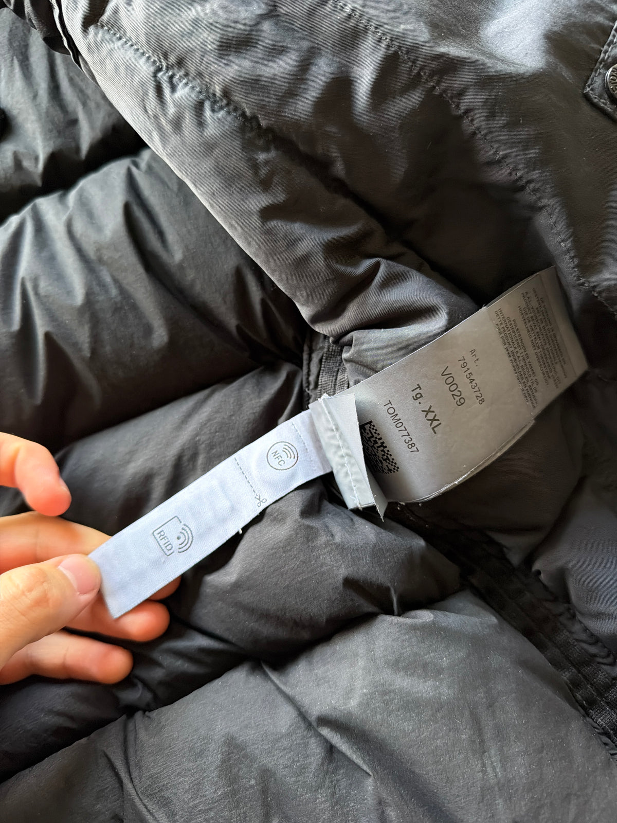 Stone Island Seamless Tunnel Nylon Down Jacket